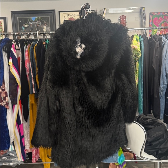 SpiritHoods Black Faux Fur Chic Outerwear Coat - Picture 5 of 5